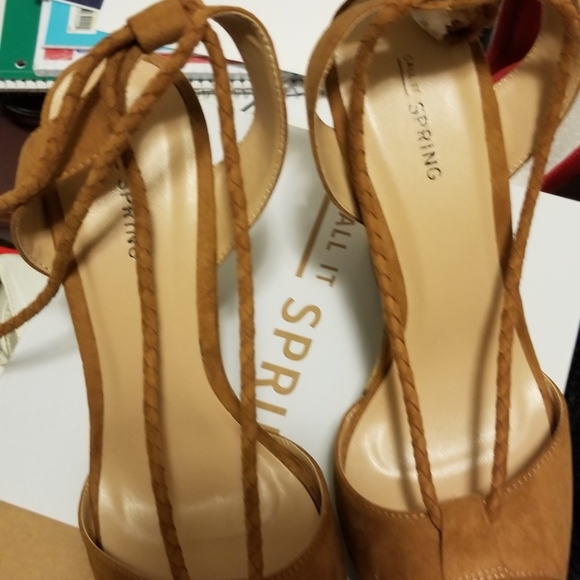 Brown Sandles Wedges - Picture 3 of 3